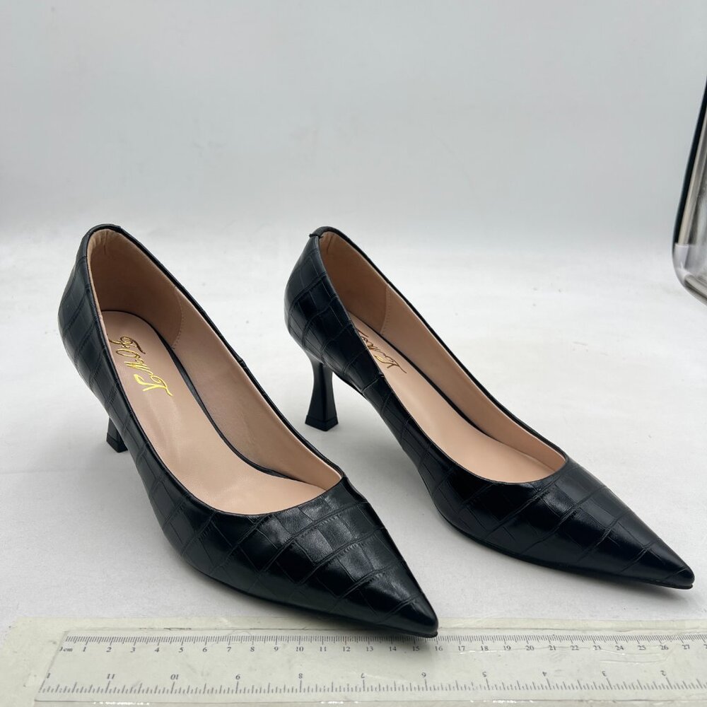 Fowt Black Simple Solid Croc-Embossed Pointed Toe… - image 4